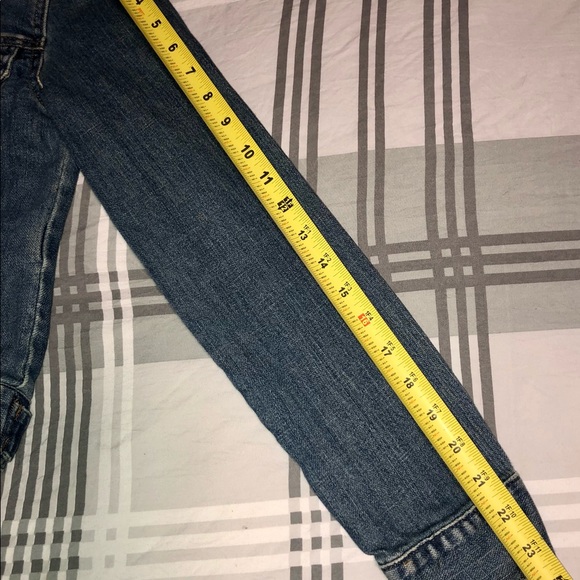 Calvin Klein Jean jacket Sz S cropped med wash - Picture 14 of 15